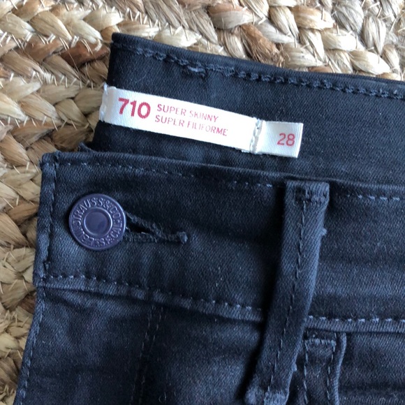 Levi’s 710 Super Skinny Jeans - Picture 2 of 4